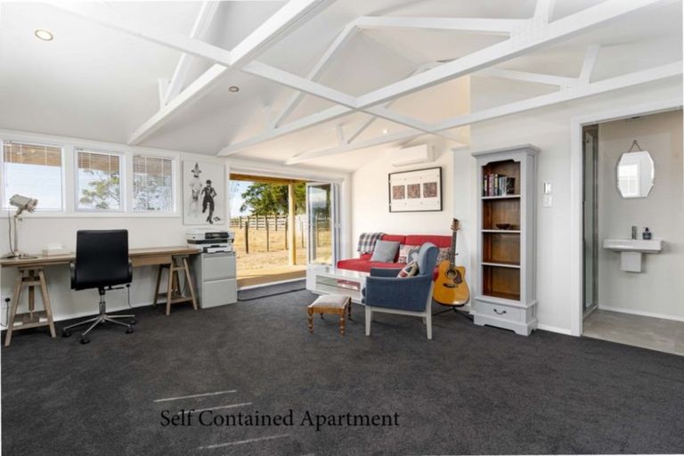 Photo of property in 62b Cross Line, Morison Bush, Greytown, 5794