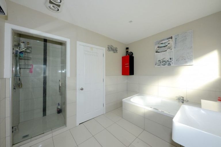 Photo of property in 116 Richardson Terrace, Woolston, Christchurch, 8023