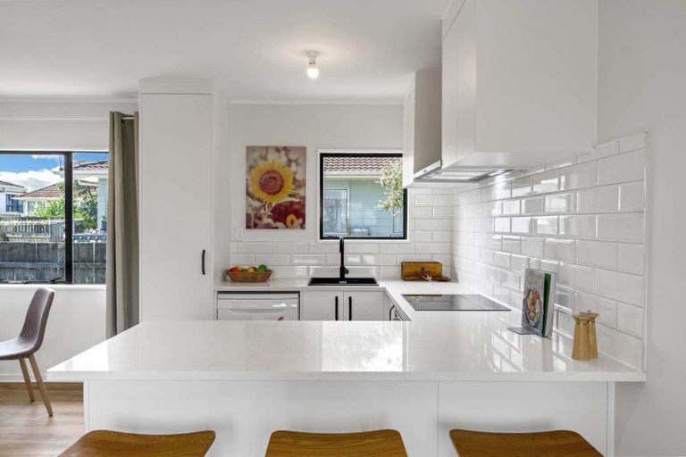 Photo of property in 1/17 Kent Road, Manurewa, Auckland, 2102