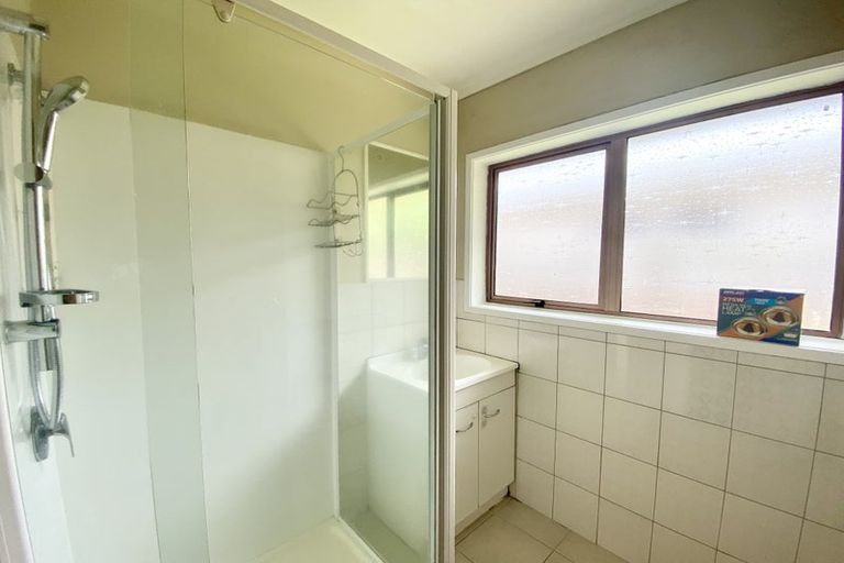 Photo of property in 2/39 Ashlynne Avenue, Papatoetoe, Auckland, 2025