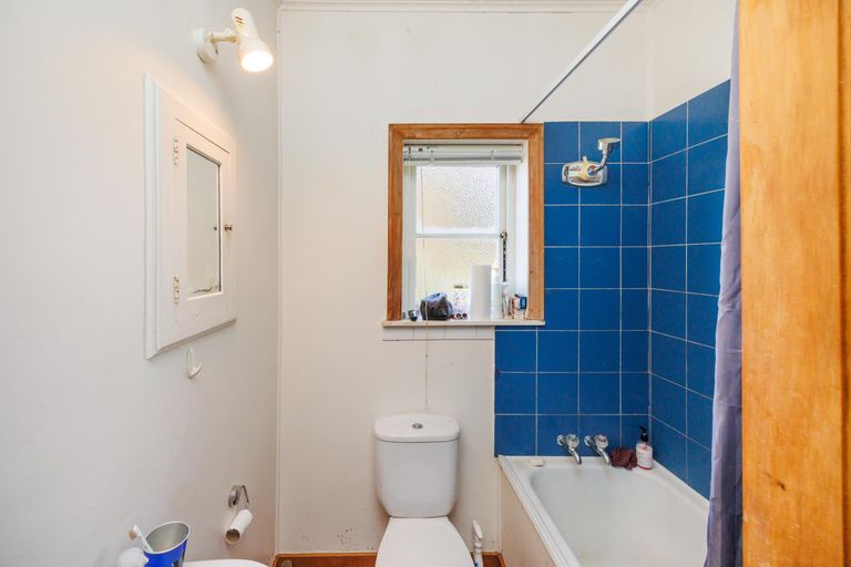 Photo of property in 200 College Street, West End, Palmerston North, 4412