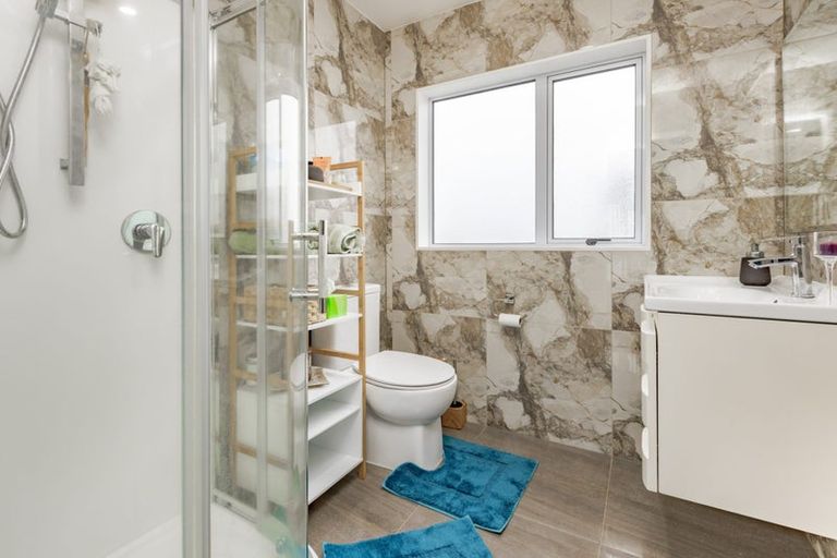 Photo of property in 35a Freyberg Avenue, Papatoetoe, Auckland, 2104