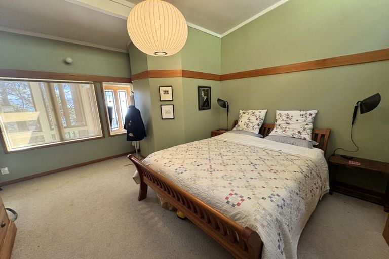Photo of property in 7 Huia Road, Days Bay, Lower Hutt, 5013