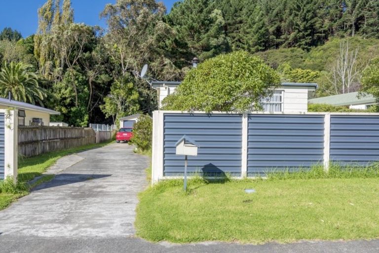 Photo of property in 32 Kaimanawa Street, Paraparaumu, 5032