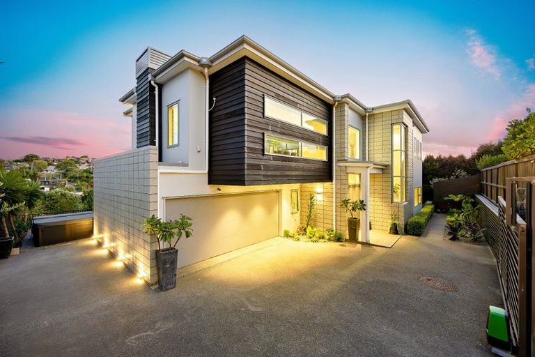 Photo of property in 26 Remuremu Street, Long Bay, Auckland, 0630