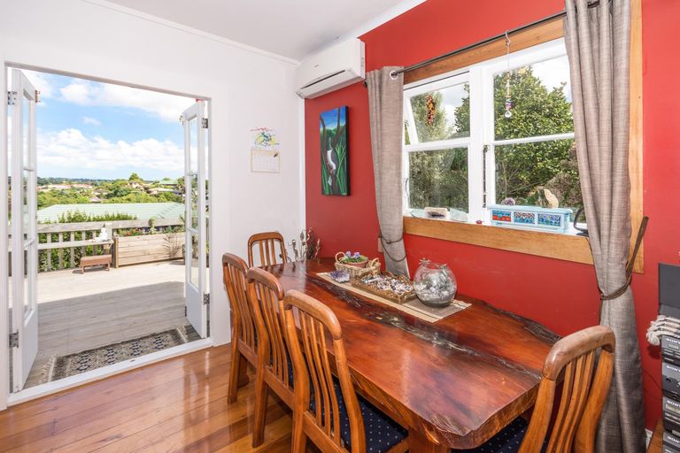 Photo of property in 6 Ngahere Road, Pukekohe, 2120