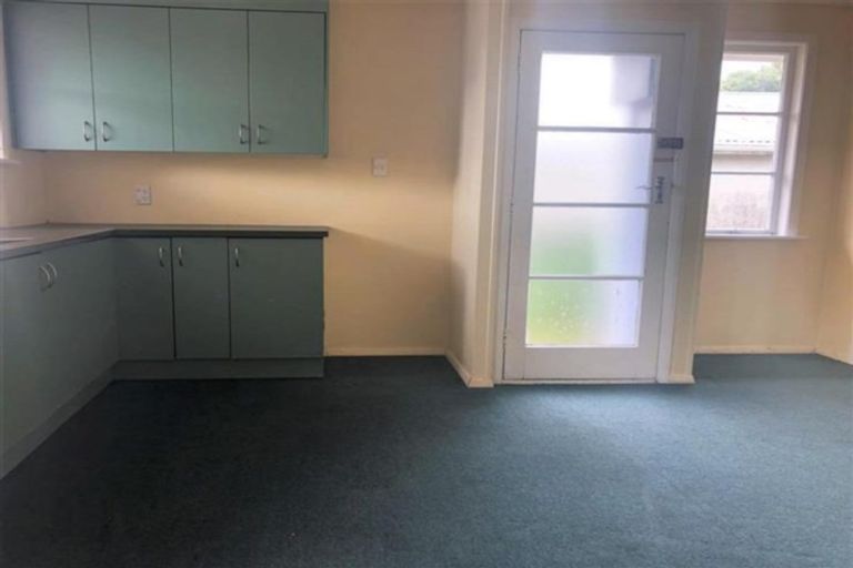 Photo of property in 12a/1 Walsh Road, Westown, New Plymouth, 4310