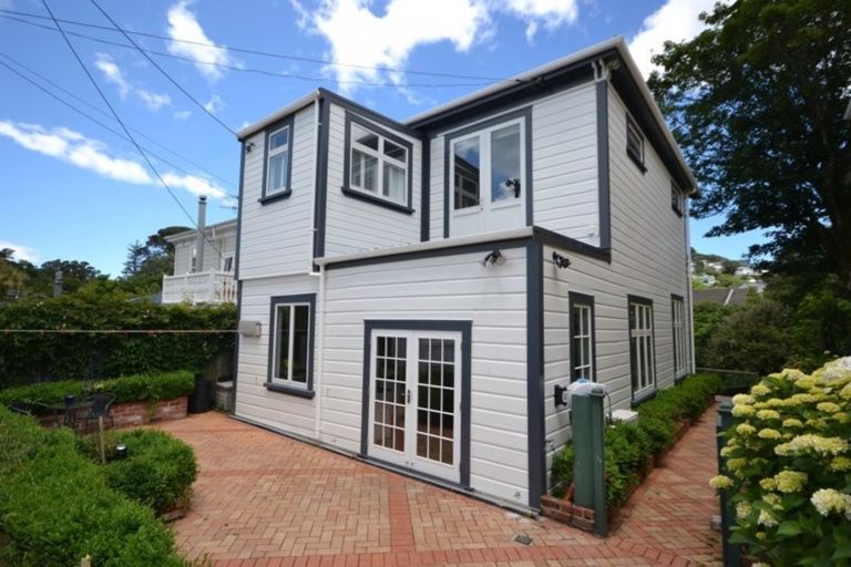 Photo of property in 6 Orangi Kaupapa Road, Northland, Wellington, 6012