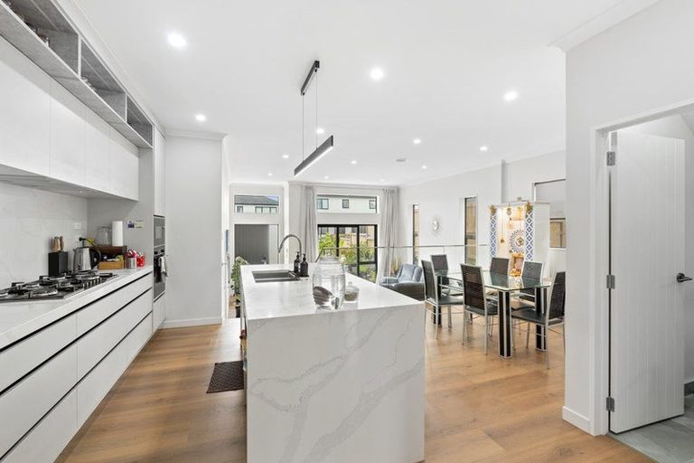 Photo of property in 63 Koromeke Street, Flat Bush, Auckland, 2019