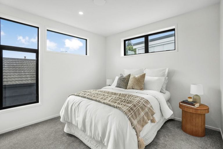 Photo of property in 9/10 Pascoe Avenue, Paremata, Porirua, 5026