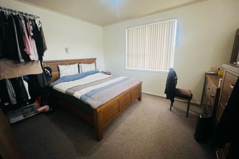 Photo of property in 172 Forrest Hill Road, Forrest Hill, Auckland, 0620