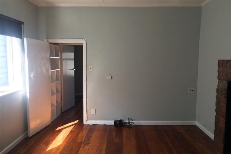 Photo of property in 62 Wallace Street, Mount Cook, Wellington, 6021