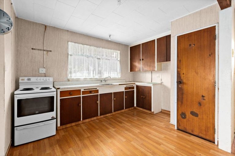 Photo of property in 17 Kirkcaldy Crescent, Flaxmere, Hastings, 4120