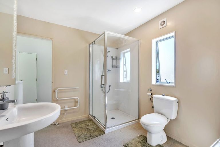 Photo of property in 40a Arawa Street, New Lynn, Auckland, 0600