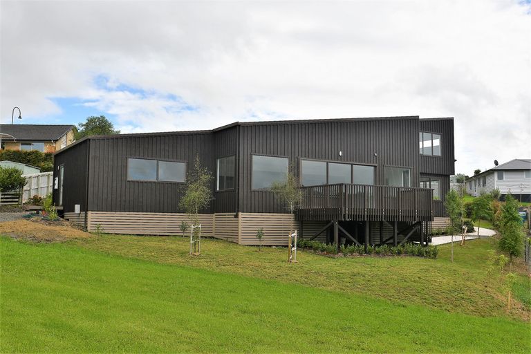 Photo of property in 5 Jade River Place, Warkworth, 0910