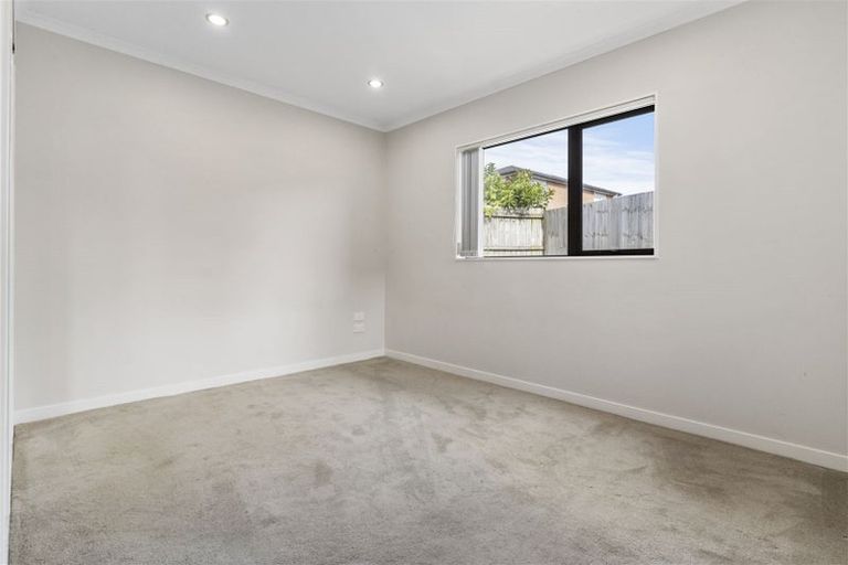 Photo of property in 88 Keri Vista Rise, Papakura, 2110