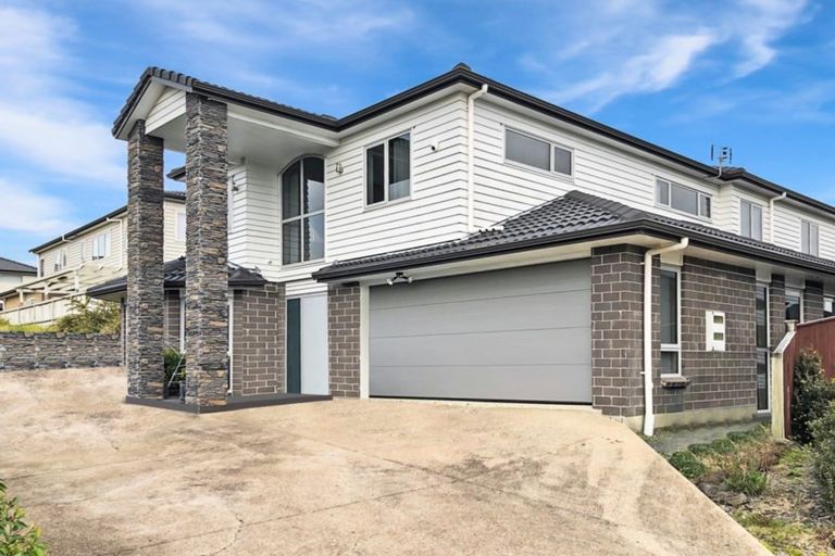 Photo of property in 7 Gortnest Place, Flat Bush, Auckland, 2019