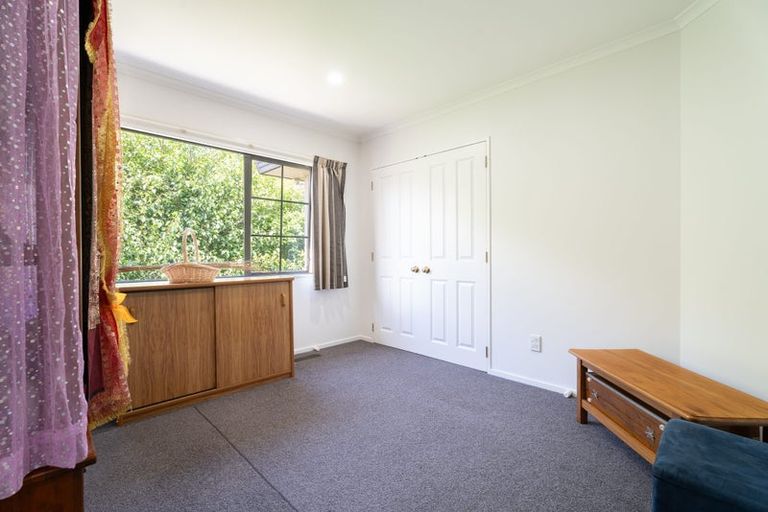 Photo of property in 53 Amesbury Drive, Churton Park, Wellington, 6037