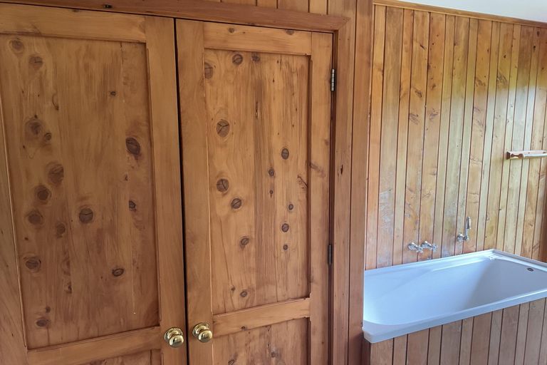 Photo of property in 3132 Kaipara Coast Highway, Glorit, Warkworth, 0984