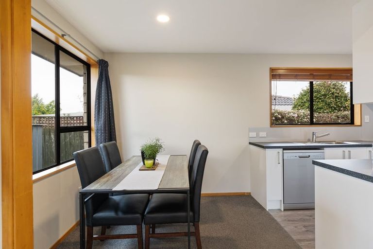 Photo of property in 81 Vivian Street, Burwood, Christchurch, 8083