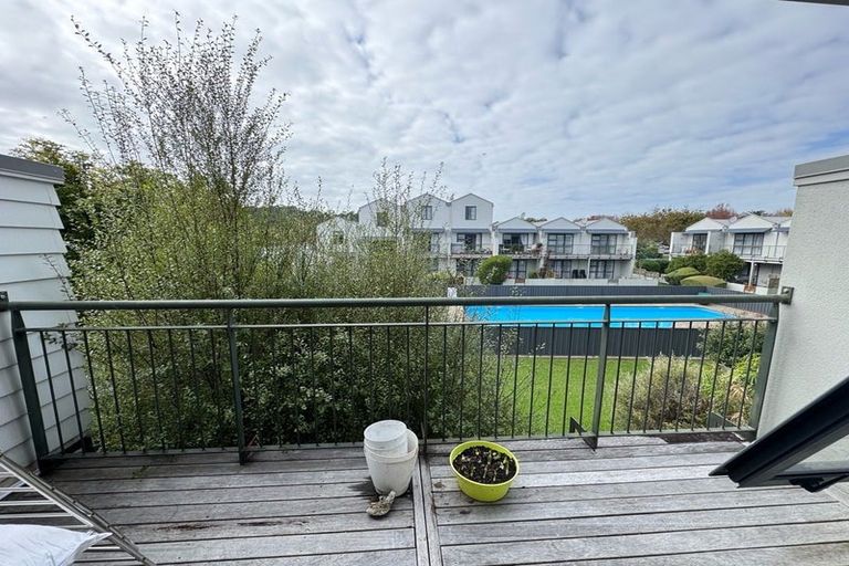 Photo of property in 30/5 Carolina Place, Albany, Auckland, 0632