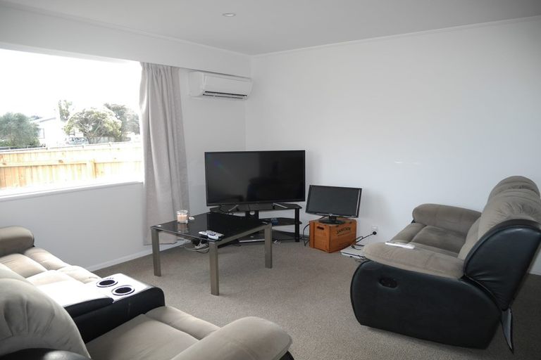 Photo of property in 86 Michael Road, Paraparaumu Beach, Paraparaumu, 5032