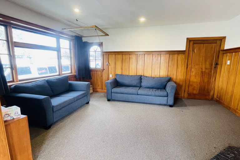 Photo of property in 14 Goldsmith Place, Waltham, Christchurch, 8023