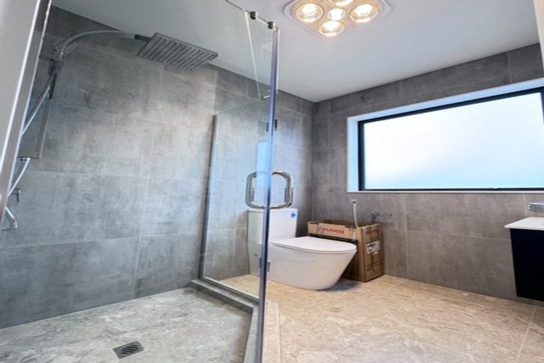 Photo of property in 153 Kowhai Road, Orewa, 0931