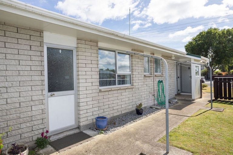 Photo of property in 11a Mccallum Street, Dannevirke, 4930