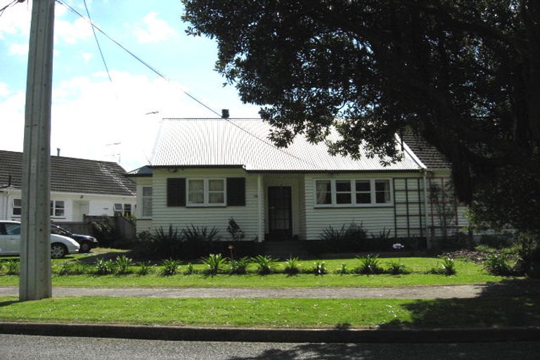 Photo of property in 243 Riverside Drive, Waterloo, Lower Hutt, 5011