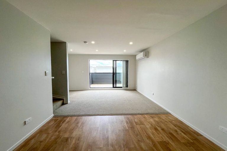 Photo of property in 49 Tima Lane, Mangere Bridge, Auckland, 2022