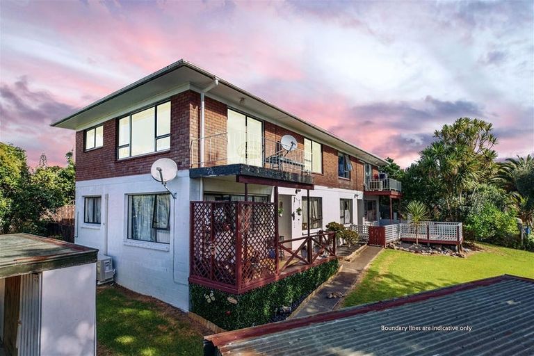 Photo of property in 3/26 Copley Street, New Lynn, Auckland, 0600