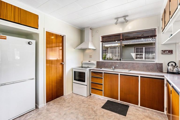 Photo of property in 20 Holland Street, Wainuiomata, Lower Hutt, 5014