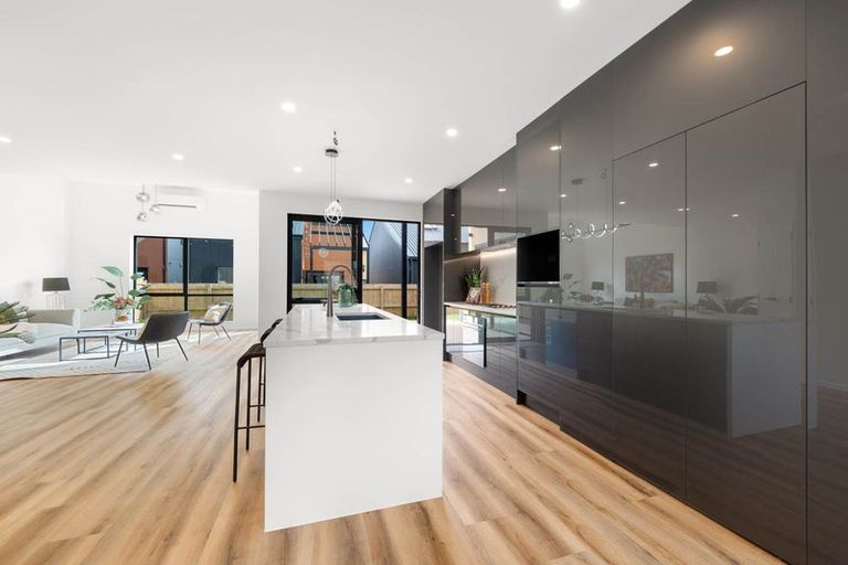 Photo of property in 10 Dorset Down Drive, Karaka, 2580