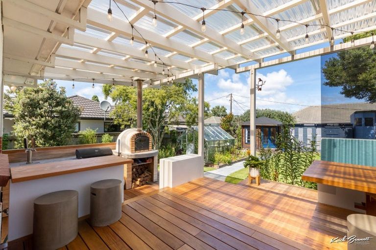 Photo of property in 10 Totara Street, Trentham, Upper Hutt, 5018