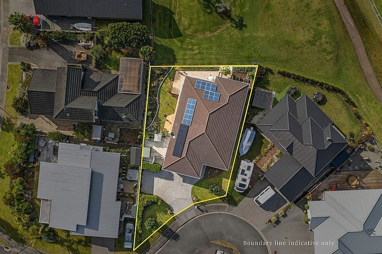 Photo of property in 5 Ara Kahika Lane, One Tree Point, 0118