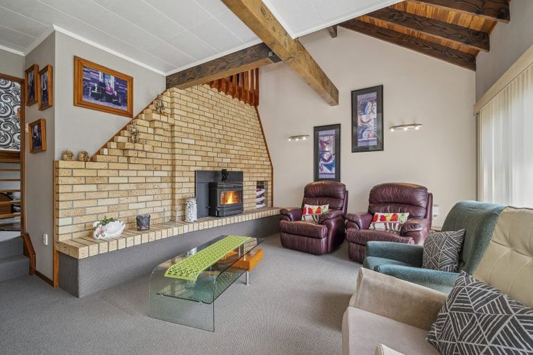 Photo of property in 80 Utuhina Road, Springfield, Rotorua, 3015