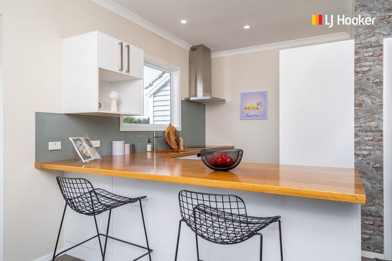 Photo of property in 24 Puketai Street, Andersons Bay, Dunedin, 9013
