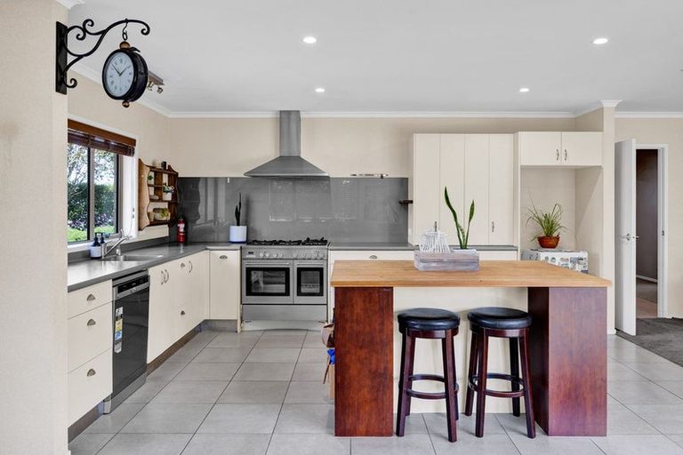 Photo of property in 111 Ohangai Road, Normanby, Hawera, 4675