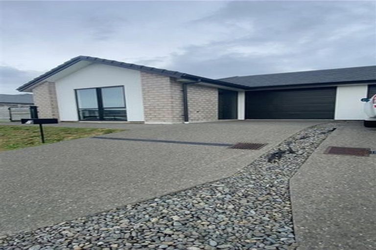 Photo of property in 23 Tamapahore Boulevard, Papamoa Beach, Papamoa, 3118