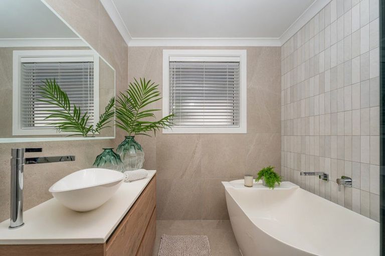 Photo of property in 49 Aquila Drive, Whitianga, 3510