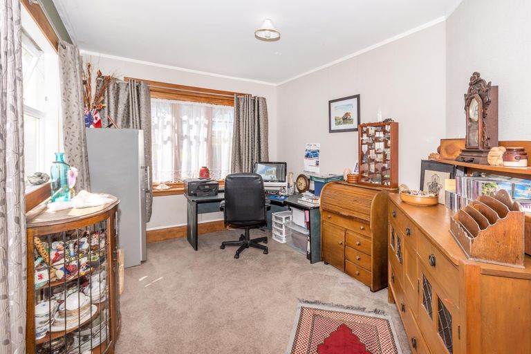 Photo of property in 6 Ngahere Road, Pukekohe, 2120