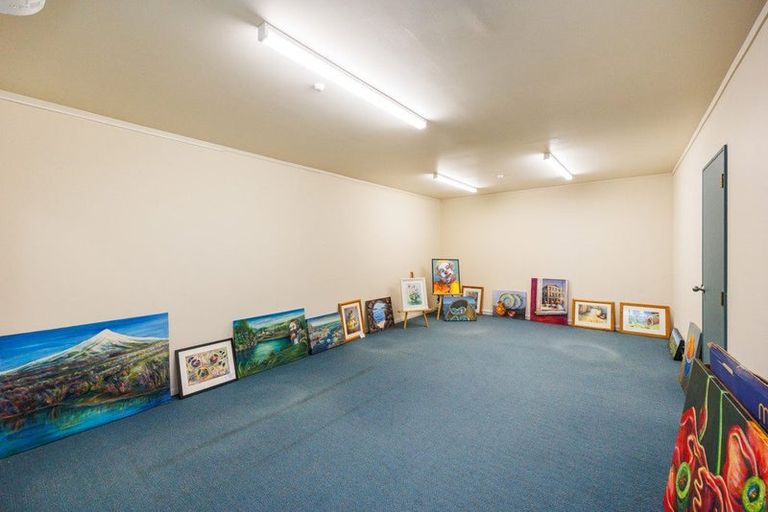 Photo of property in 28 Taonui Street, Palmerston North, 4410