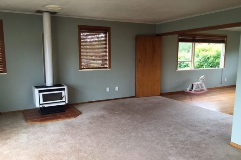 Photo of property in 21 Oruamo Place, Beach Haven, Auckland, 0626