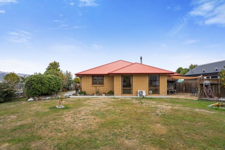 Photo of property in 24 Hewson Crescent, Lake Hawea, Wanaka, 9382