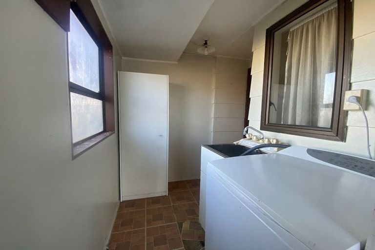 Photo of property in 19 Saint Clair Street, Takapau, 4203