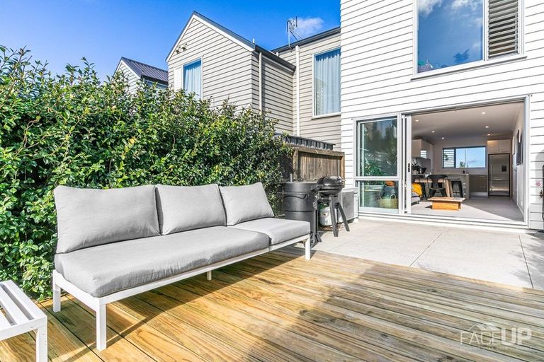 Photo of property in 8d Onekiritea Road, Hobsonville, Auckland, 0616
