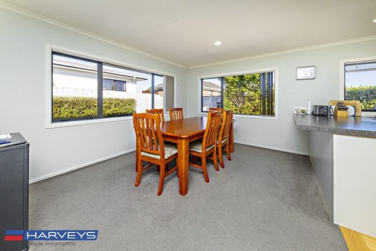 Photo of property in 30a Grove Road, Papakura, 2110