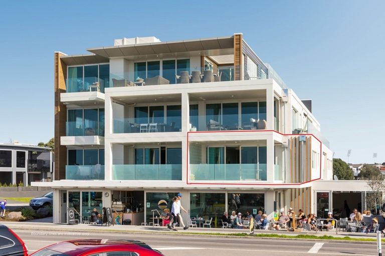 Photo of property in 154 Marine Parade, Mount Maunganui, 3116