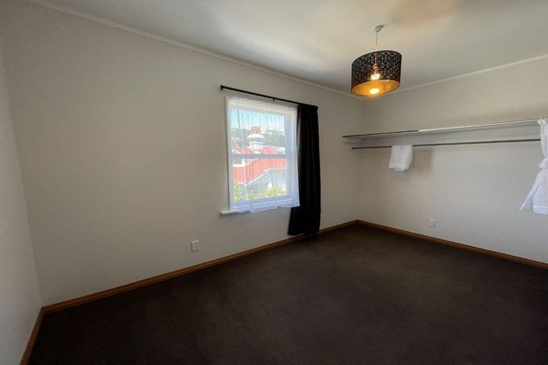 Photo of property in 4 Yale Road, Mount Cook, Wellington, 6021